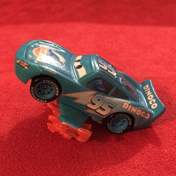 Disney Pixar Diecast Pinoco Car Lot! - Picture 7 of 11